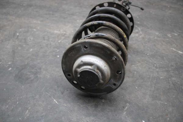 AMORTISSEUR AVANT GAUCHE FIAT CROMA/ OPEL SIGNUM/ VECTRA C - Vue 2